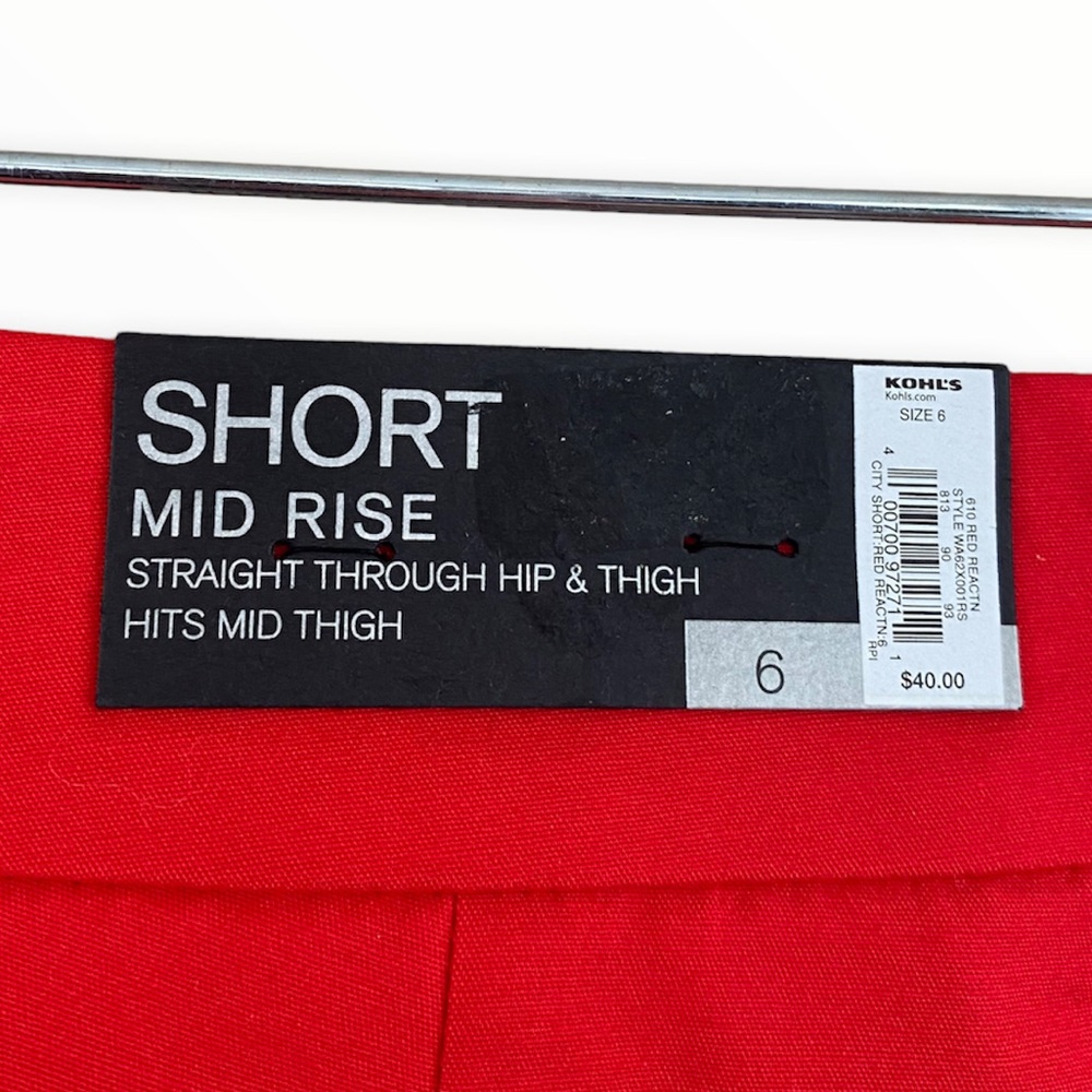 Apt. 9 NWT Red Cuff Mid Rise Shorts Size 6‎ - Picture 6 of 6